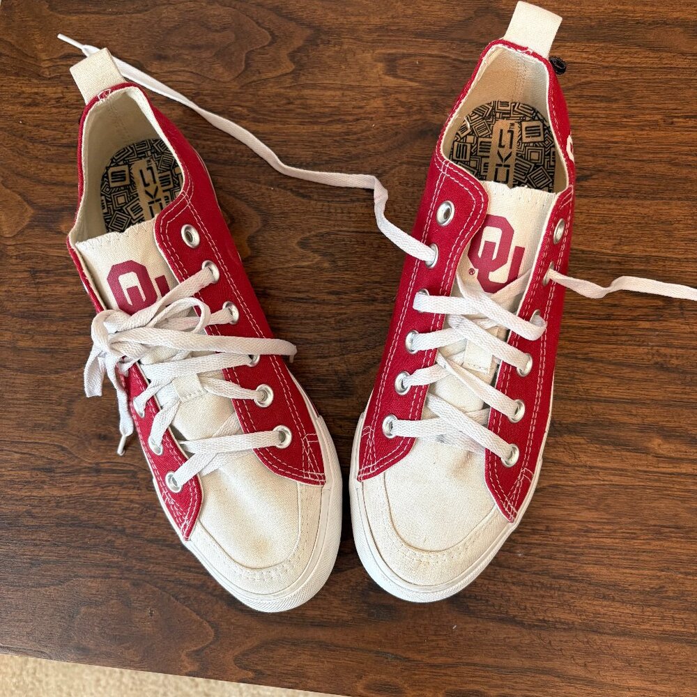 OU sneakers-size 9- Oklahoma University Skicks